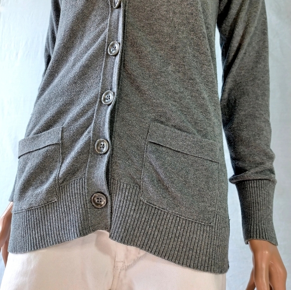 Mossimo Supply Co. Women Cardigan Sweaters Solid Gray Button Up Small - Picture 7 of 11